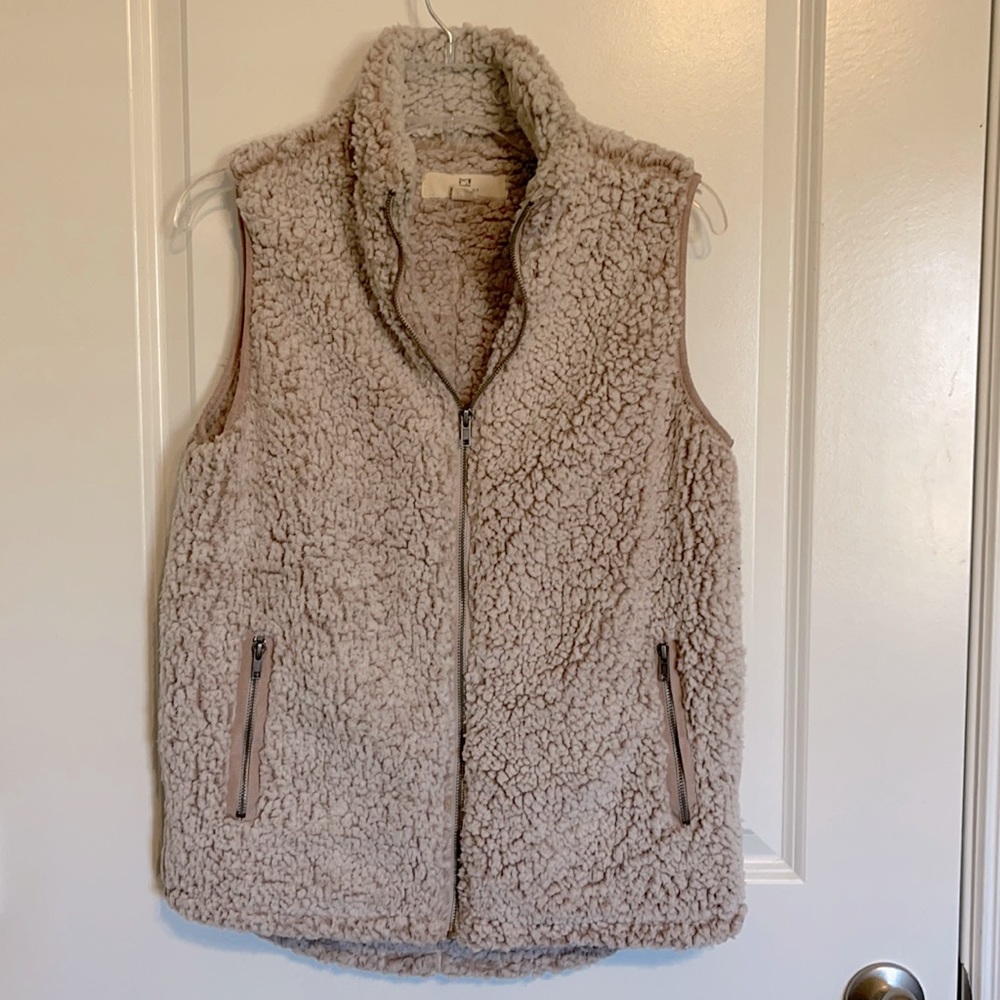 NEW Thread & Supply vest- small
